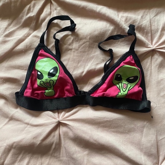 Dolls kill alien rave top - Picture 2 of 4